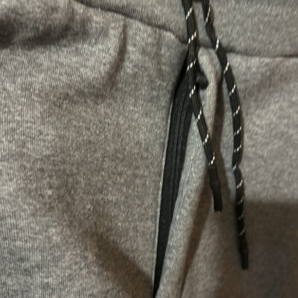 Tuxy - Picture 5 of 16